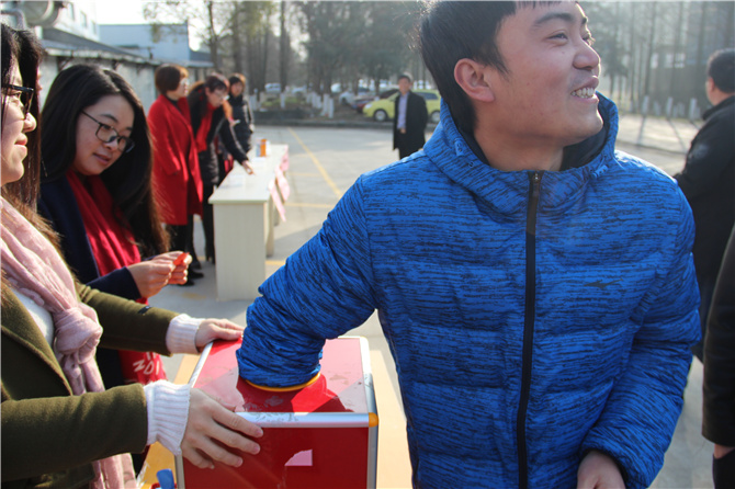 十全十美，開門紅