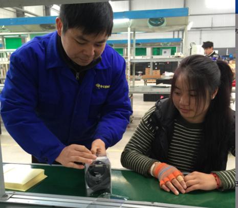 華寶公司獲&ldquo;流動人口工作先進集體&rdquo;、鄭御璽獲&ldquo;最美新寧海人&rdquo;榮譽稱號雙豐收